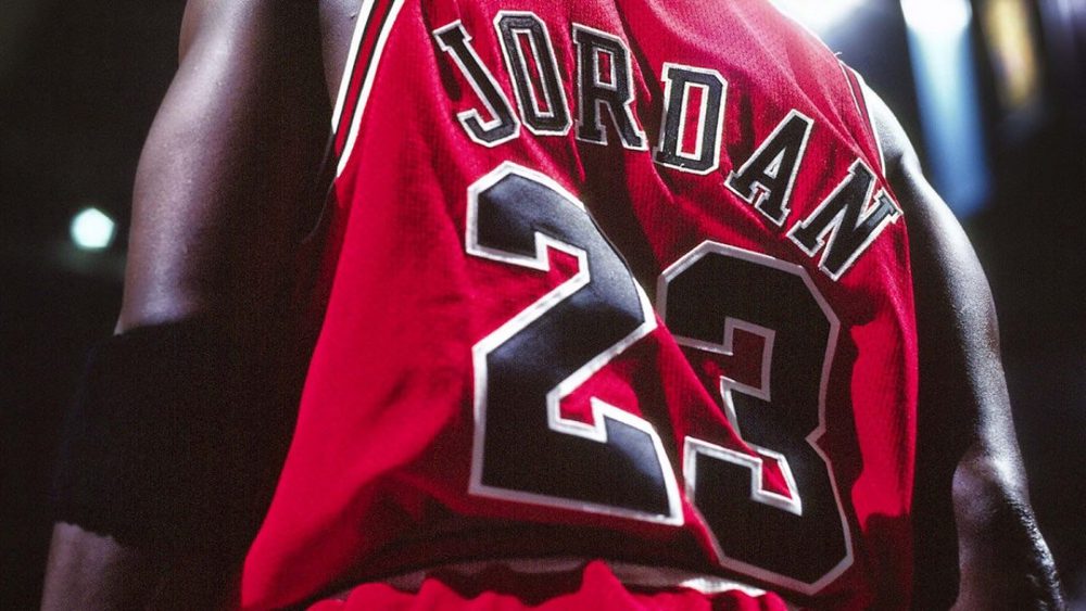 michael-jordan-meduza-store