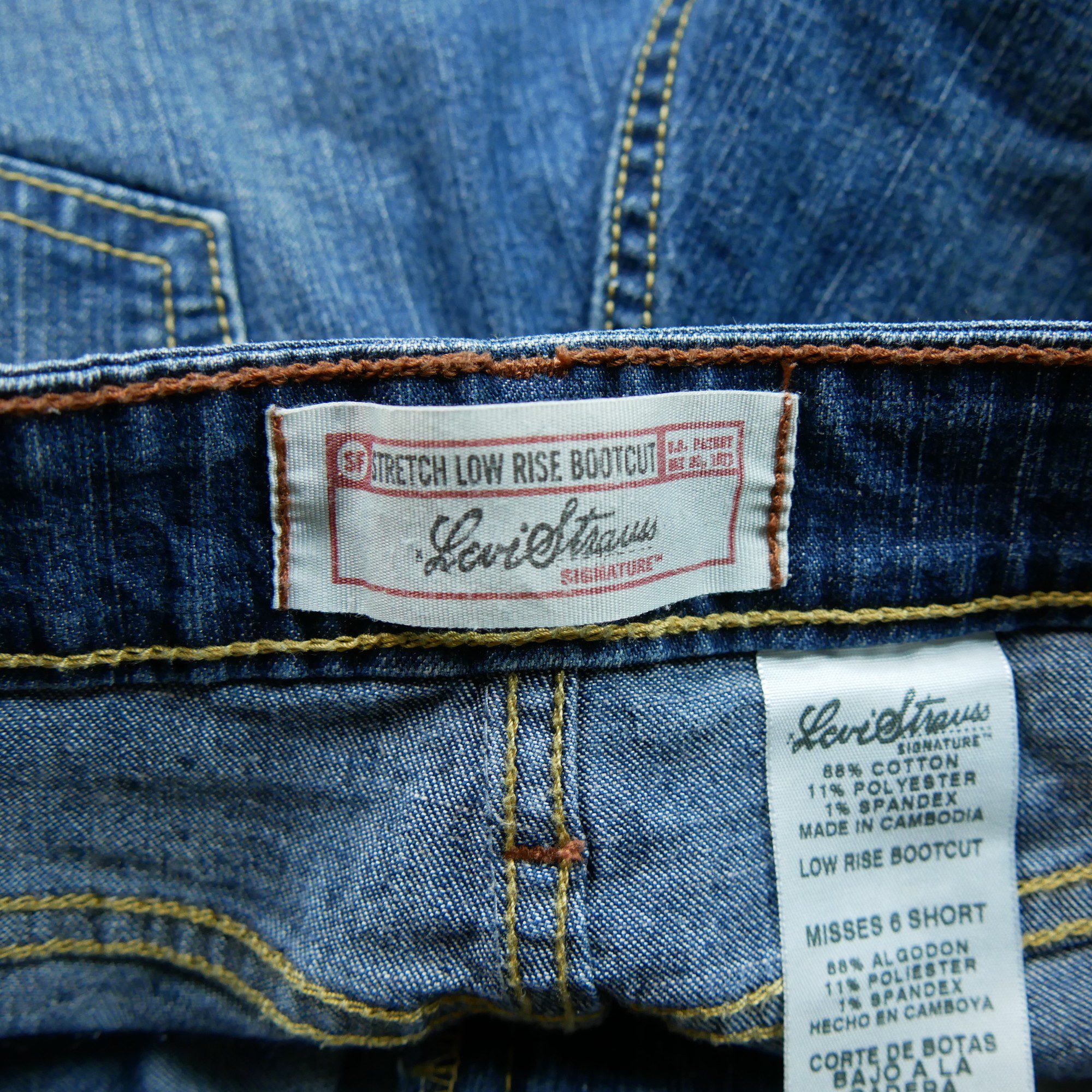 Jean Levi Strauss Stretch Low Rise BootCut Meduza Store