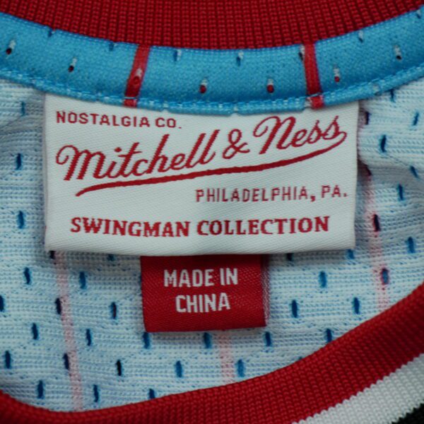 Maillot sans manches homme bleu Mitchell and Ness Equipe Bulls de Chicago QWE0309