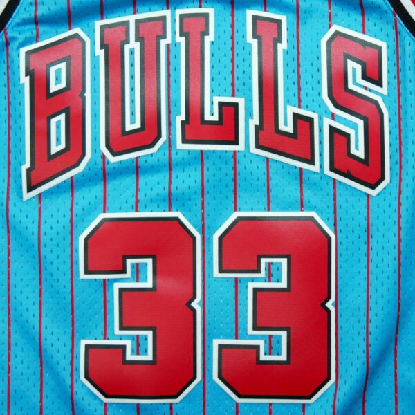 Maillot sans manches homme bleu Mitchell and Ness Equipe Bulls de Chicago QWE0309