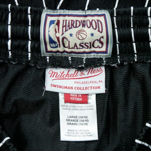 Short de Sport enfant noir Mitchell and Ness Equipe Magic dOrlando QWE0571