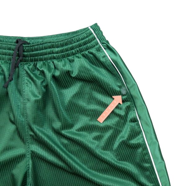 Short de Sport homme vert Nike QWE1202
