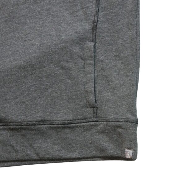 Sweat a capuche femme manches longues noir The North Face Col Montant QWE3394