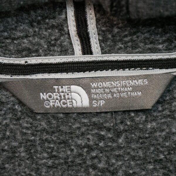 Sweat a capuche femme manches longues noir The North Face Col Montant QWE3394