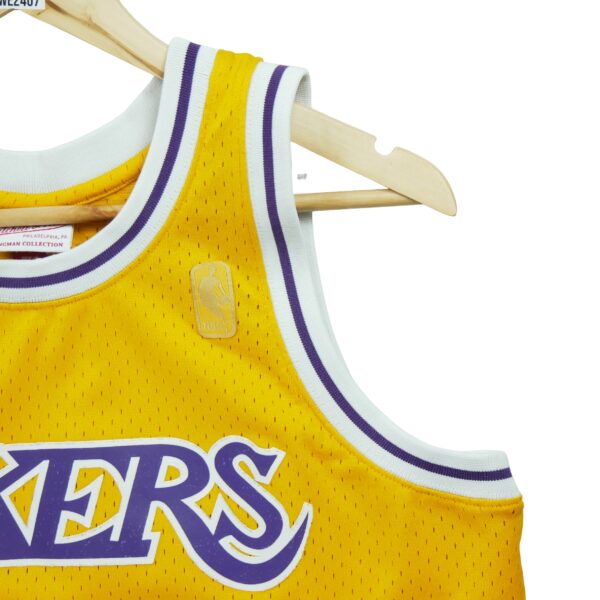 Maillot sans manches homme jaune Mitchell and Ness Equipe Los Angeles Lakers