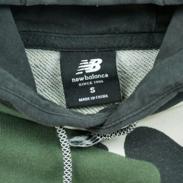 Sweat a capuche homme manches longues camouflage New Balance Motif a motifs Col Rond