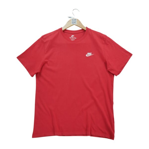 T-Shirt et Short Nike Rouge – Image 2