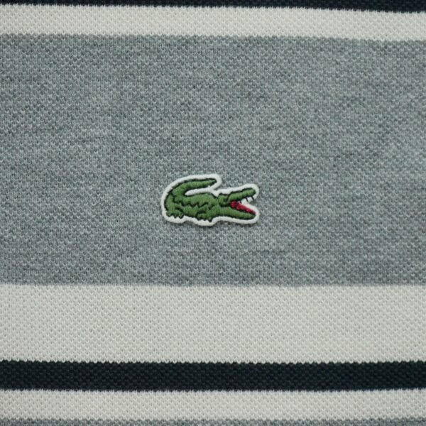 Polo manches courtes homme gris Lacoste Motif a rayures Col Polo