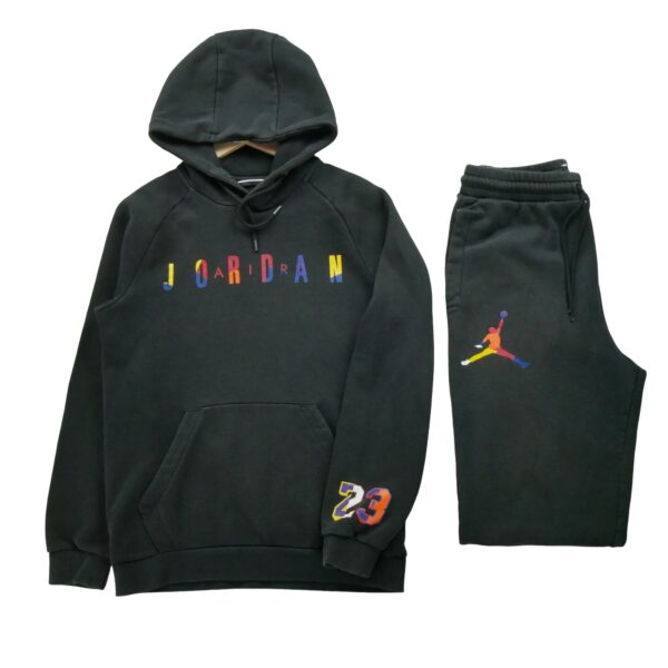 Survetement homme noir Jordan
