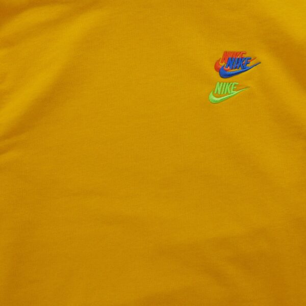 Sweat homme manches longues jaune Nike Col Rond