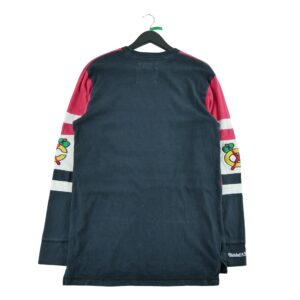 T shirt manches longues homme noir Mitchell and Ness Motif a rayures Col Rond Equipe Chicago Blackhawks
