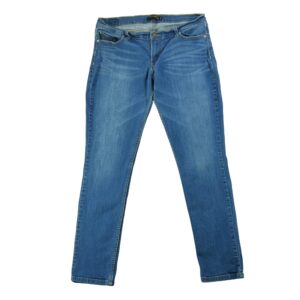 Jean coupe ajustee femme bleu Levi Strauss