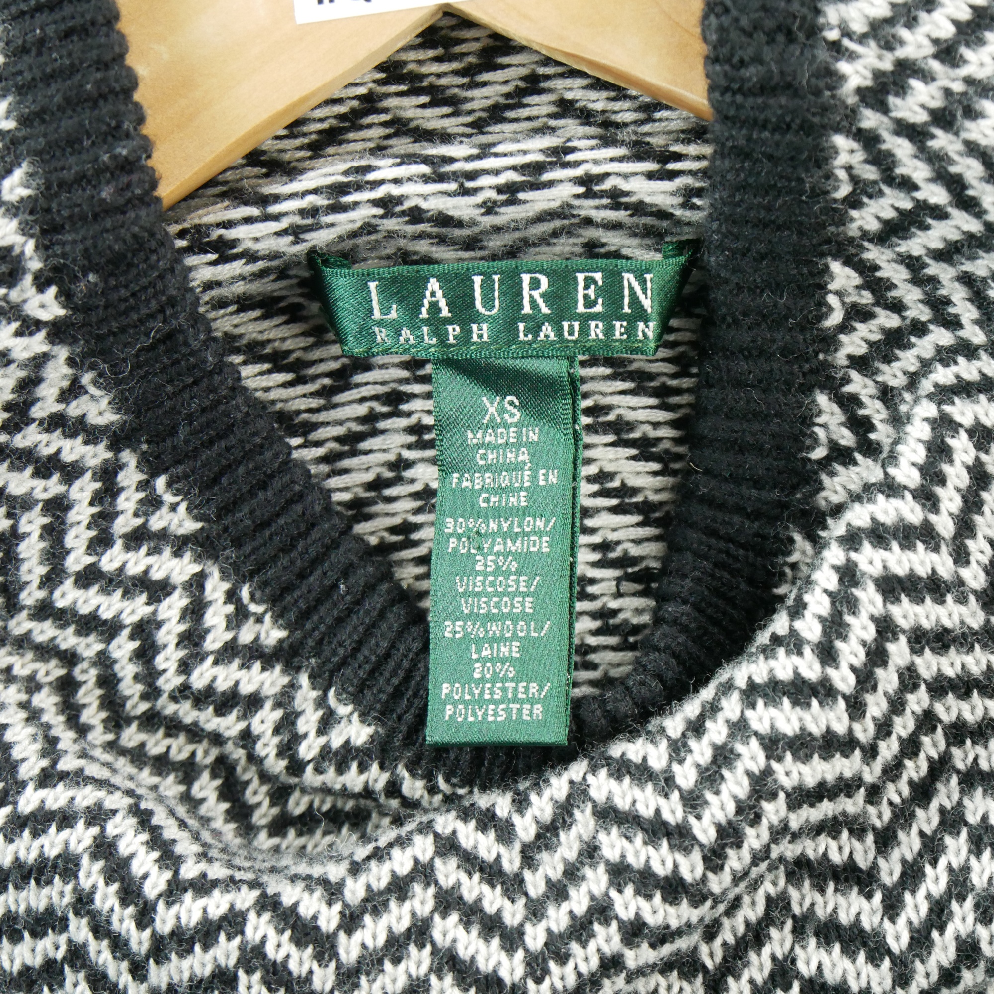 Pull Femme en laine Noir 6