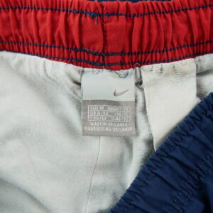 Nike pantalon de survetement a mini Swoosh bleu marine